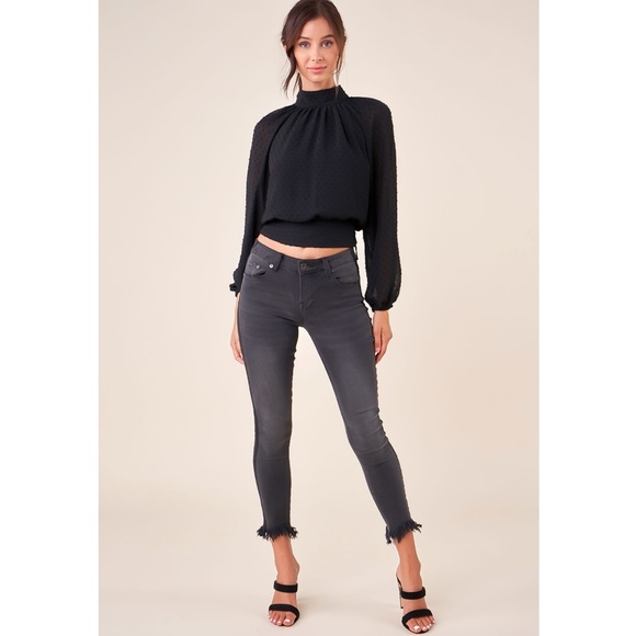 Mock Neck Crop Blouse - Picture 5 of 7